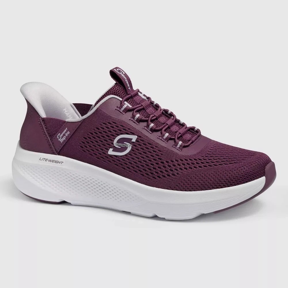 Women's Prancie Step-Ins by Skechers Burgundy Size 9 New With Tags
